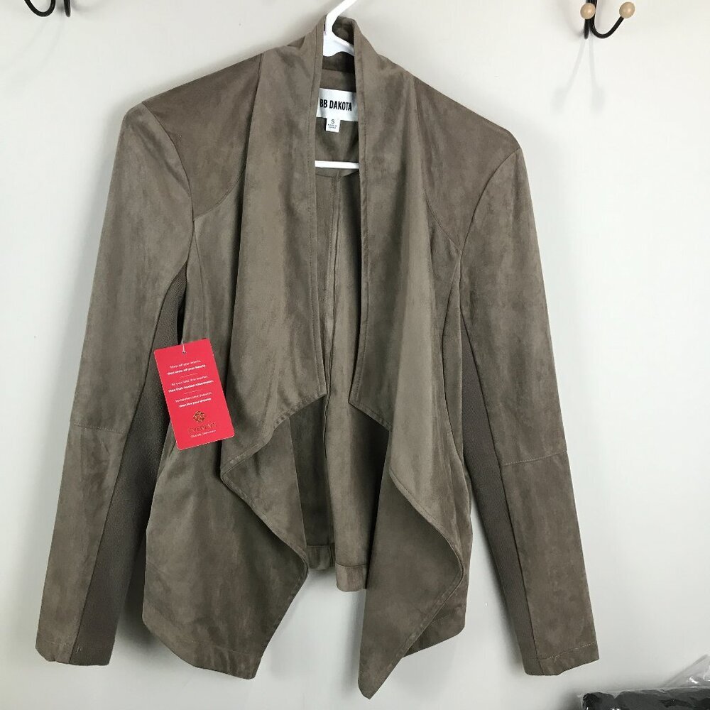 women's BB Dakota tan Faux Suede Jacket, NWT, Size S